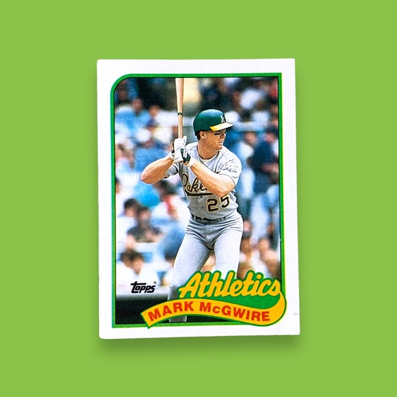 1989 Topps Mark McGwire #70 “ERROR” Baseball Card Mint Condition - Picture 1 of 2